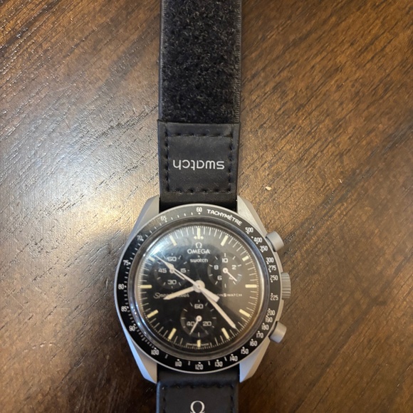 Omega X Swatch Mission to the Moon - Picture 1 of 5